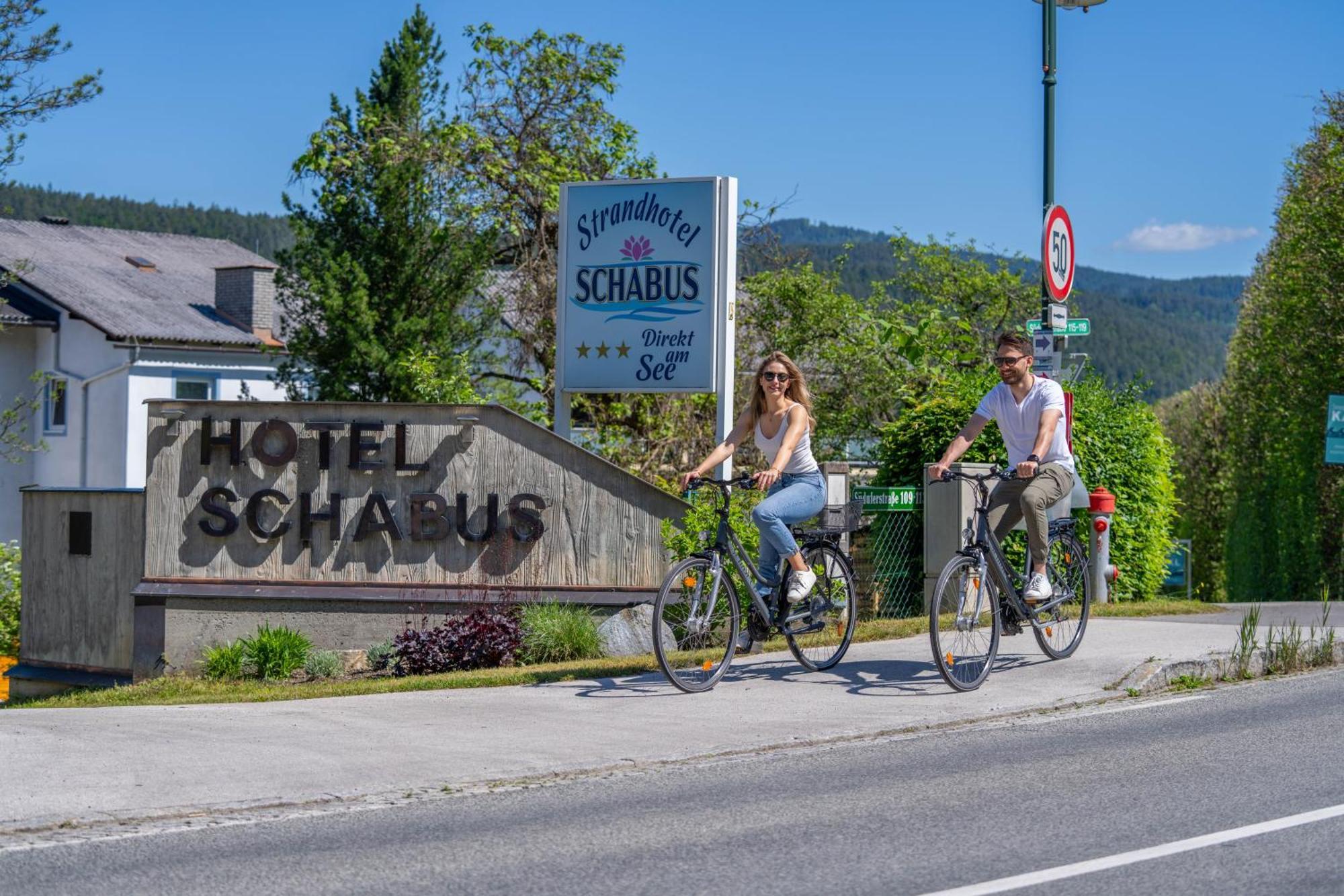 Strandhotel Schabus 벨덴암워스에르시 외부 사진